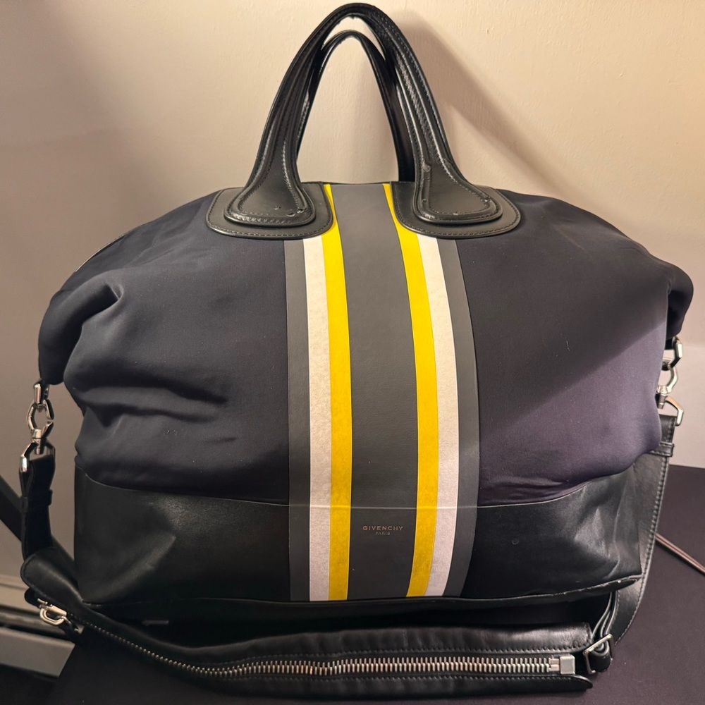 Givenchy Nightingale Satchel Printed Neoprene and Leather
Black&yellow